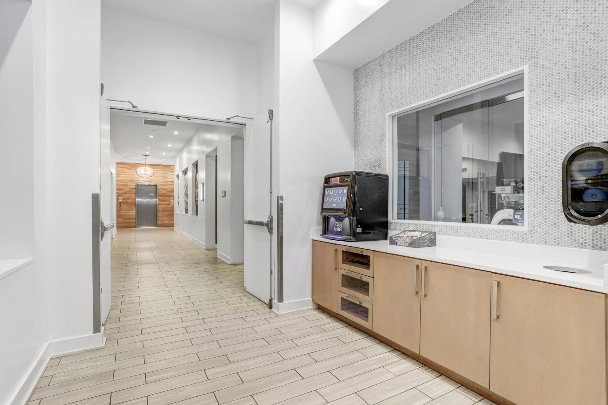 Downtown Tampa Gem 1-Bd W/Pool, Gym, & Sky Lounge Apartment Exterior foto